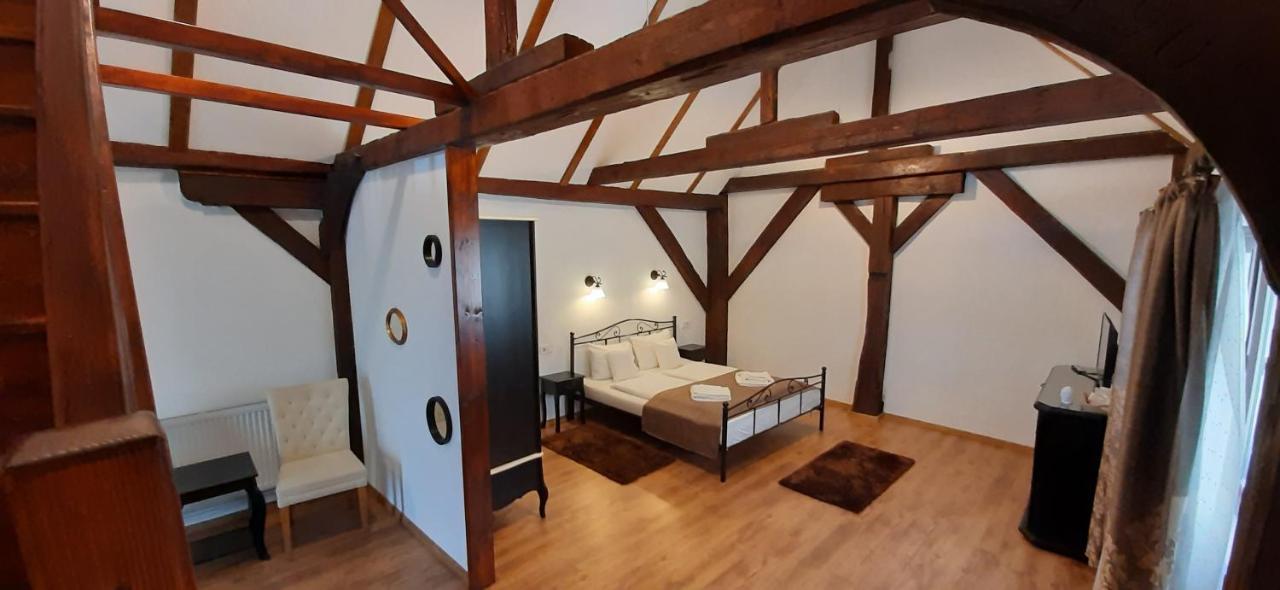 Gasthof Clara Sibiu Luaran gambar