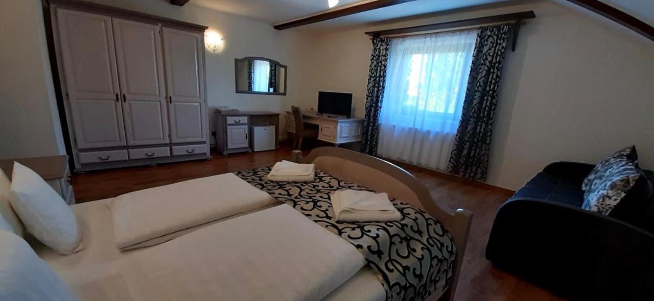 Gasthof Clara Sibiu Luaran gambar